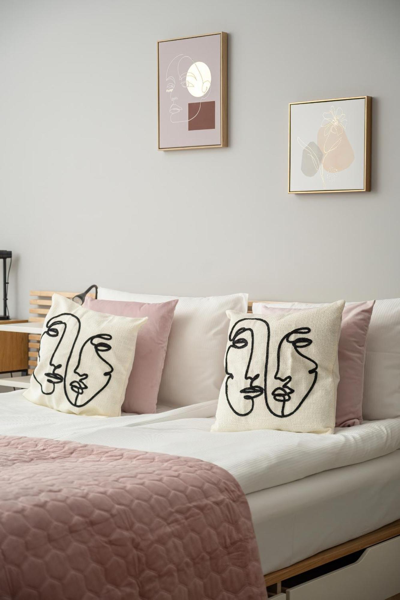 Michalczyka Stylish Apartment With Parking In The City Center Of Wroclaw By Noclegi Renters 外观 照片